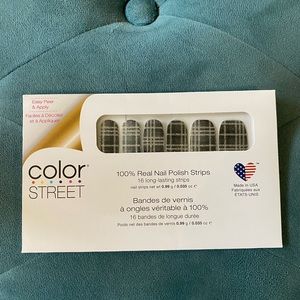 Color Street color “Plaid Reputation” Black/Silver shimmer! New, unopened.